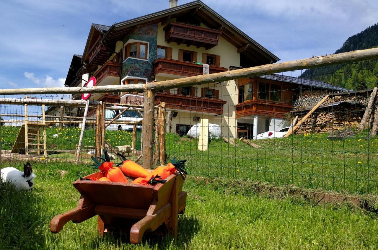 Agritur Broch Villa เฟียรา ดี พรีเมียโร ภายนอก รูปภาพ